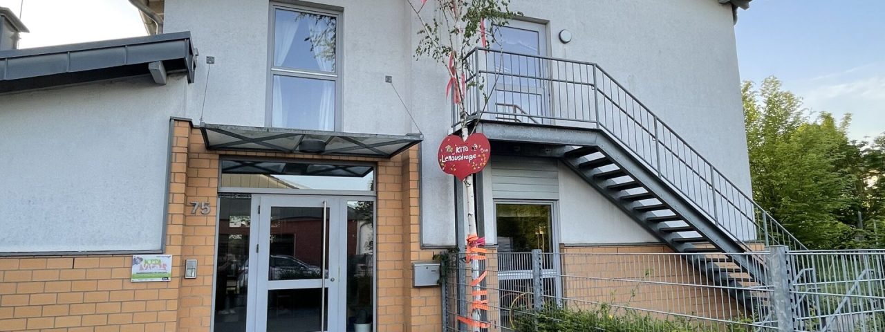 Maibaum Kita Lenaustraße 2024